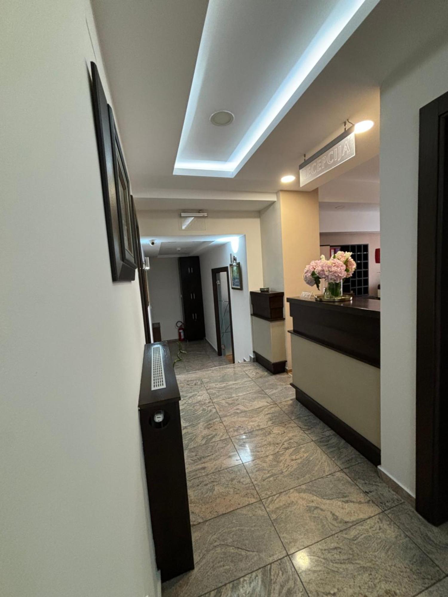 Bed and Breakfast Atrium Sremska Mitrovica Exterior foto